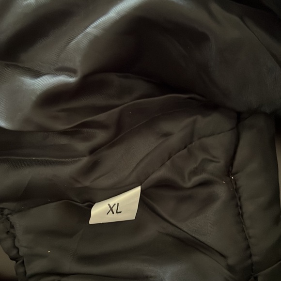 New dog jacket size xl - Picture 3 of 5